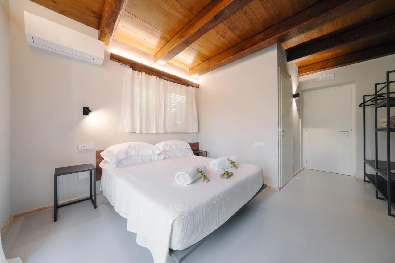 לידו די פרמו L'Organetto, Luxury B&B מראה חיצוני תמונה